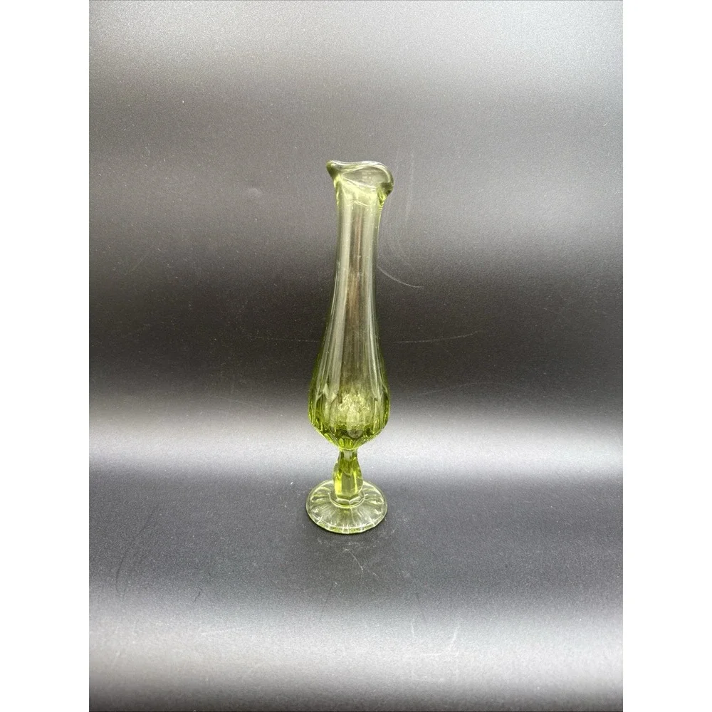 Vintage Fenton Colonial Green Swung Glass Vase Thumbprint 9.25
